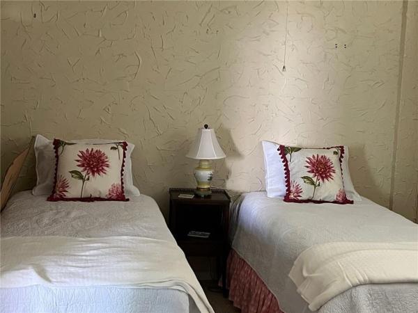 Tiara East, 333 NE 21st Ave #604, Deerfield Beach, Florida 33441, image 2
