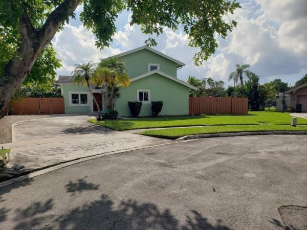 Lakewood East, 801 NW 49th Way, Coconut Creek, Florida 33063, image 1