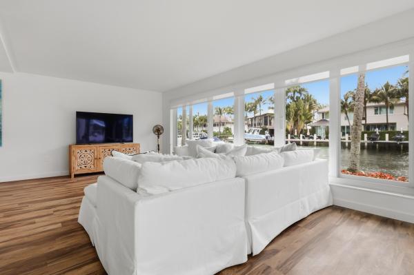 The Oasis, 180 Isle Of Venice Dr #130, Fort Lauderdale, Florida 33301, image 2
