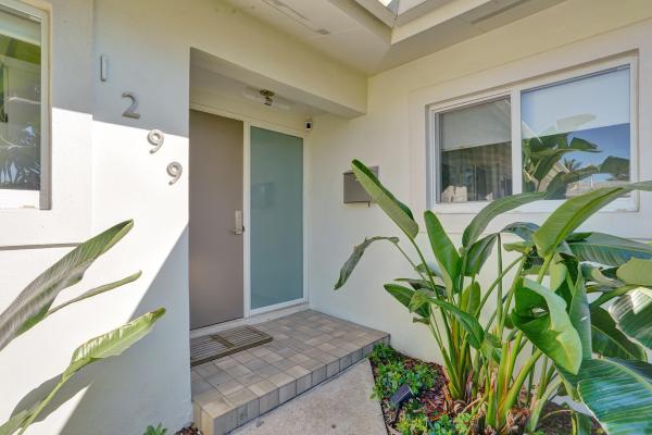 Boca Raton Square, 1299 SW 9th St, Boca Raton, Florida 33486, image 1