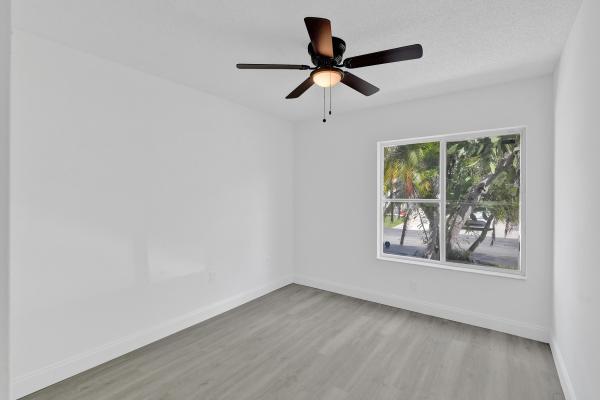 16440 SW 96th Ter, Unincorporated Dade County, Florida 33196, image 1