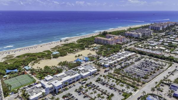 Phoenix Towers, 2800 N Ocean Dr #B24D, Riviera Beach, Florida 33404, image 3