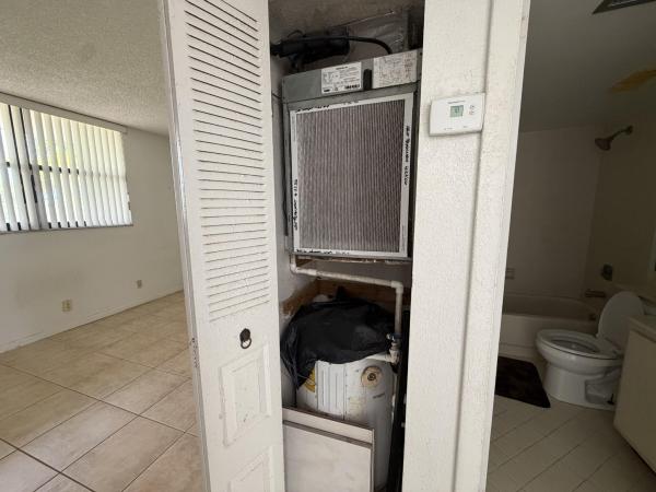 Lake Emerald, 112 Lake Emerald Dr #203, Oakland Park, Florida 33309, image 3