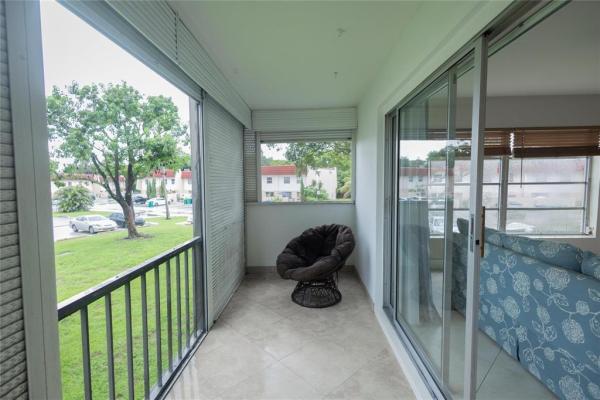The Manors Of Inverrary, 4152 Inverrary Dr #202, Lauderhill, Florida 33319, image 2