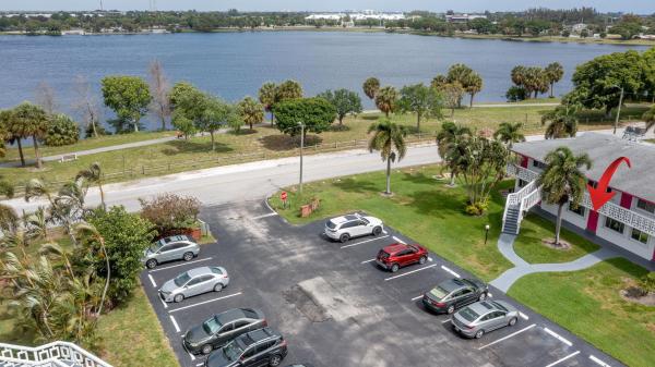 2180 Lake Osborne Dr #2, Lake Worth, Florida 33461, image 2