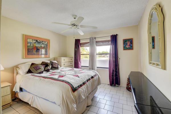 Sun Valley 2, 9565 El Clair Ranch Rd, Boynton Beach, Florida 33437, image 2