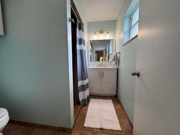 Jupiter In The Pines, 423 Beacon St, Tequesta, Florida 33469, image 2
