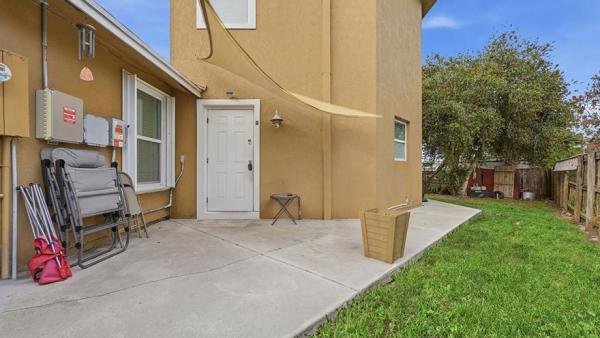 2301 SW Barber Ln, Port St. Lucie, Florida 34984, image 3