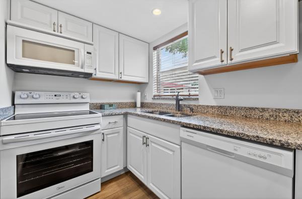 Golden Lakes Village, 211 Lake Dora Dr, West Palm Beach, Florida 33411, image 2