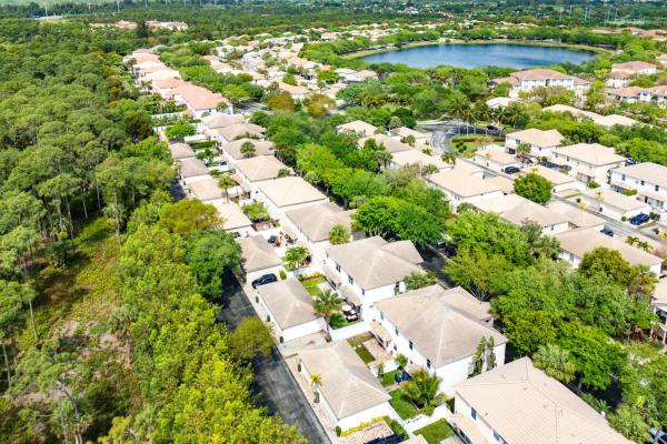 Gables At Northlake, 8058 Murano Cir, Palm Beach Gardens, Florida 33418, image 2