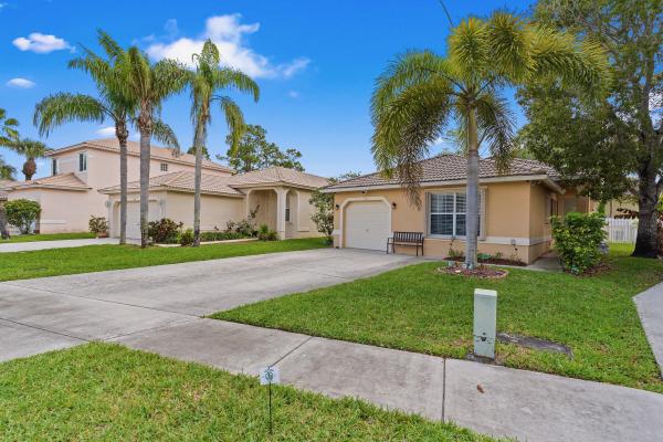Country Club Views, 121 Prestige Dr, Royal Palm Beach, Florida 33411, image 1