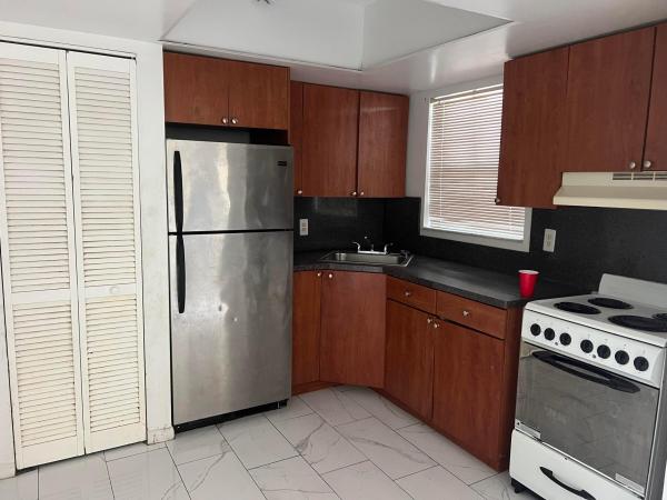 Courts At Oakland Park, 101 NE 41st St #87E, Oakland Park, Florida 33334, image 1
