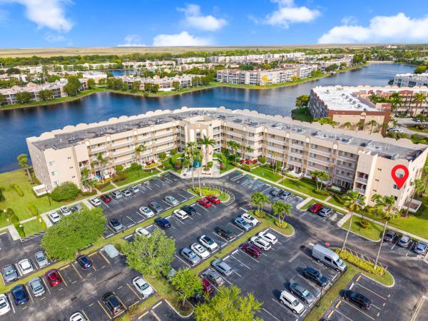 Southampton, 7647 Southampton Ter #318, Tamarac, Florida 33321, image 2
