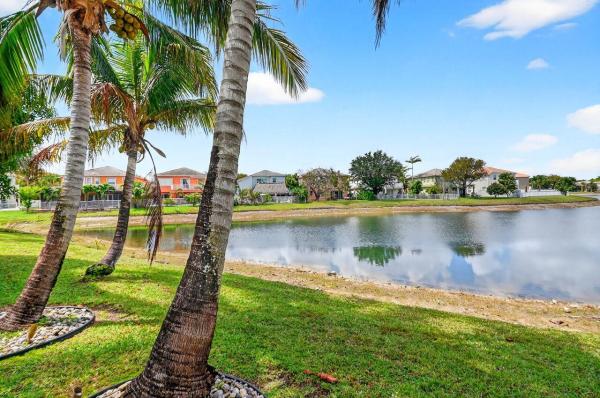 Easton Village, 2191 Balsan Way, Wellington, Florida 33414, image 1