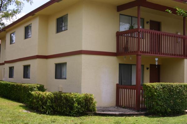 Hidden Forest, 2070 NW 43rd Ter #3, Lauderhill, Florida 33313, image 3