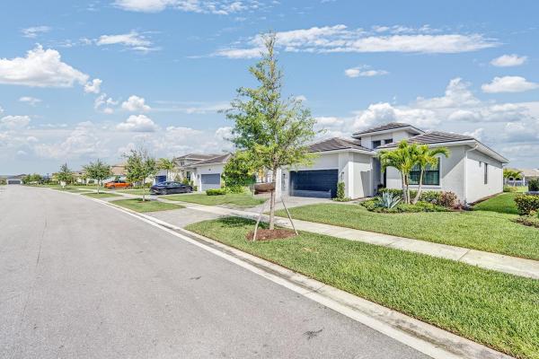 Cresswind Palm Beach, 15647 Merritt Dr, Westlake, Florida 33470, image 2
