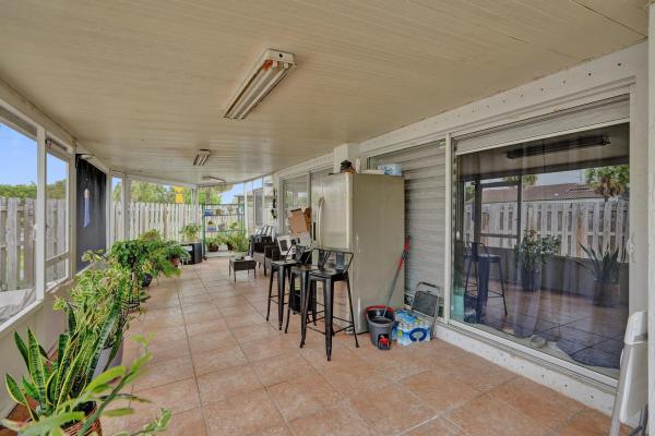 Turtle Run Estates, 7635 NW 168th Ter, Hialeah, Florida 33015, image 2