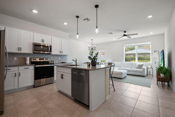 Cassia Estates, 3248 Watercress Dr, Lauderdale Lakes, Florida 33311, image 3