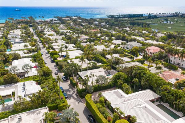 Dodge Estates, 280 Tradewind Dr, Palm Beach, Florida 33480, image 1