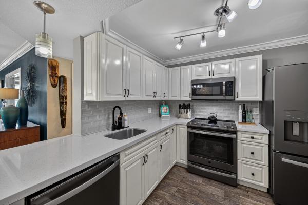 East Point Towers, 1170 N Federal Hwy #411, Fort Lauderdale, Florida 33304, image 1