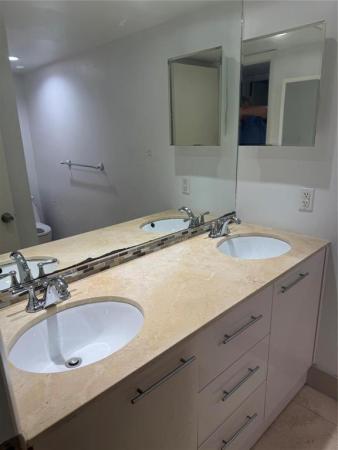 19428 NE 26th Ave #103b, Unincorporated Dade County, Florida 33180, image 1