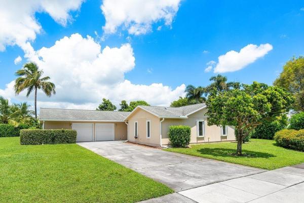 South Shore Of Wellington, 1190 Sachem Head Ter #1 BEDROOM APARTMENT, Wellington, Florida 33414, image 2