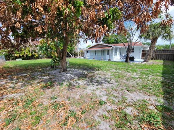 Floresta Pines, 262 NE Floresta Dr, Port St. Lucie, Florida 34983, image 3