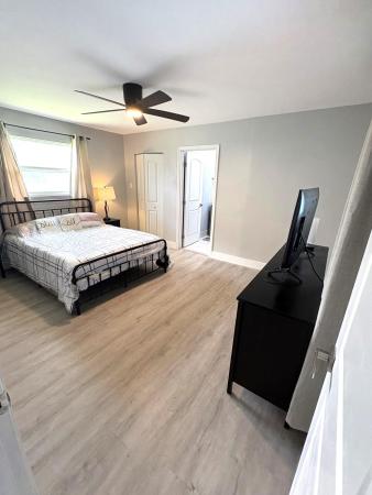 Mirror Lake Estates, 1401 NW 75th Ter, Plantation, Florida 33313, image 3