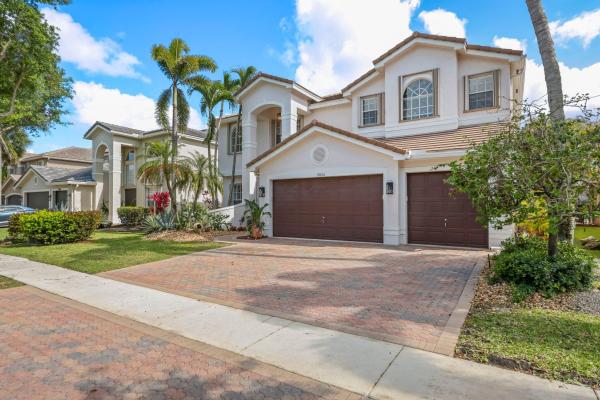 Saturnia, 19650 Estuary Dr, Boca Raton, Florida 33498, image 2