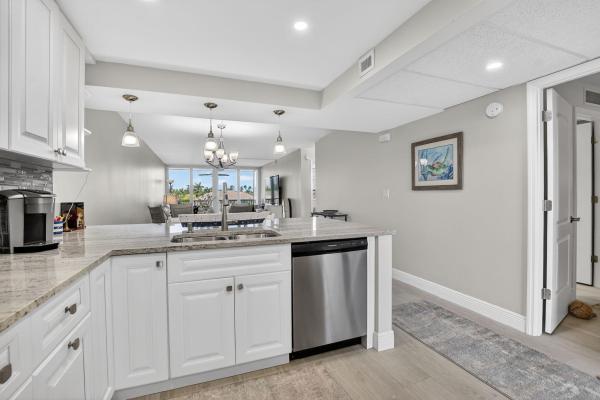 Boca Bayou, 6 Royal Palm Way #409, Boca Raton, Florida 33432, image 1
