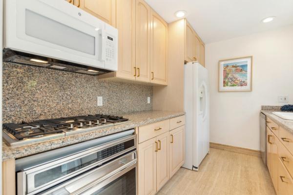 155 Peruvian Ave, Palm Beach, Florida 33480, image 2