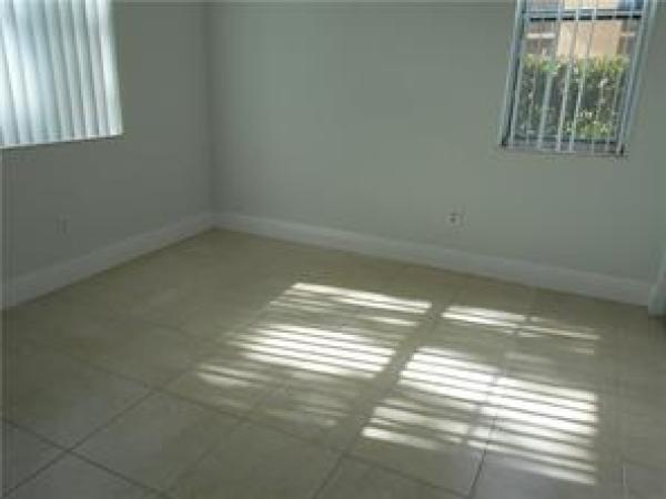 789 NW 103rd Ter #101, Pembroke Pines, Florida 33026, image 1