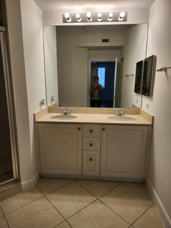 Vizcaya Lakes, 1690 Renaissance Commons Blvd #1121, Boynton Beach, Florida 33426, image 1