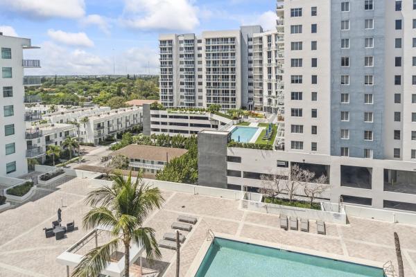 Hollywood Station, 140 S Dixie Hwy #1022, Hollywood, Florida 33020, image 1