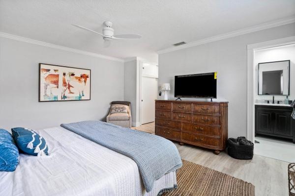 Coral Villas, 5221 NE 26th Ave, Lighthouse Point, Florida 33064, image 3