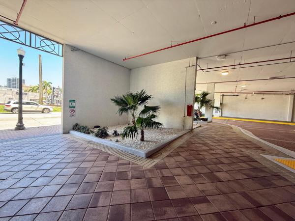 Hollywood Station, 140 S Dixie Hwy #733, Hollywood, Florida 33020, image 2