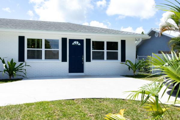 Hypoluxo Village, 3360 Sapphire Rd, Lake Worth, Florida 33462, image 2