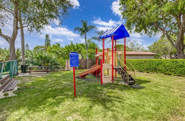 4934 Sable Pine Cir #B, West Palm Beach, Florida 33417, image 1