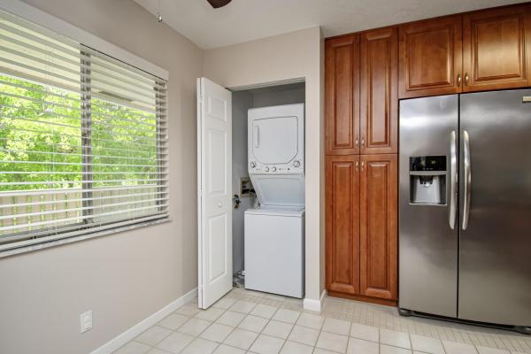 Huntington Lakes 3, 7286 Huntington Ln #408, Delray Beach, Florida 33446, image 3