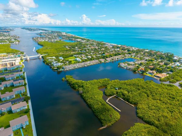 Sterling Village, 480 Horizons W #207, Boynton Beach, Florida 33435, image 1