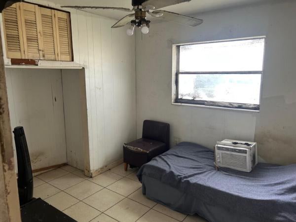 Honeyhill Estates, 20100 NW 14th Pl, Miami Gardens, Florida 33169, image 2