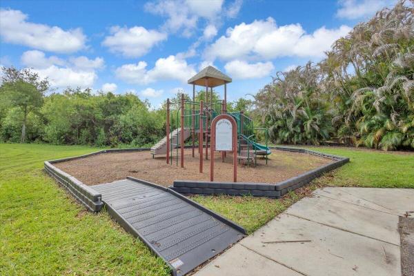 120 SW Peacock Blvd #11-101, Port St. Lucie, Florida 34986, image 1