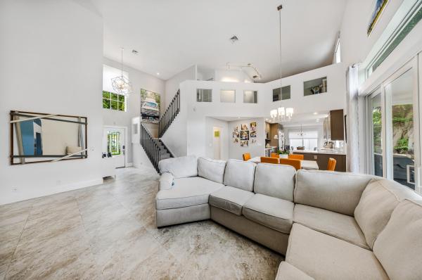 Oasis At Palm-Aire, 3630 Dunes Vista Dr, Pompano Beach, Florida 33069, image 1