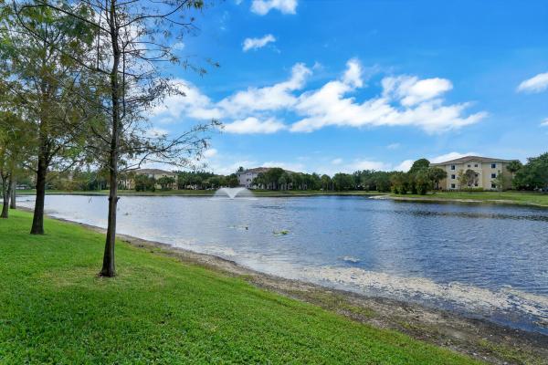 Sarento At San Matera, 2812 Grande Pkwy #105, Palm Beach Gardens, Florida 33410, image 1