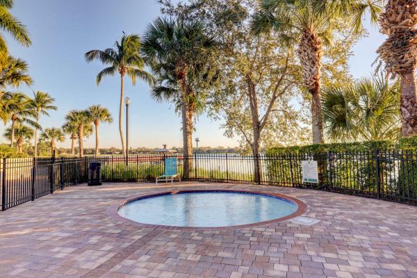 214 Evergrene Pkwy, Palm Beach Gardens, Florida 33410, image 1