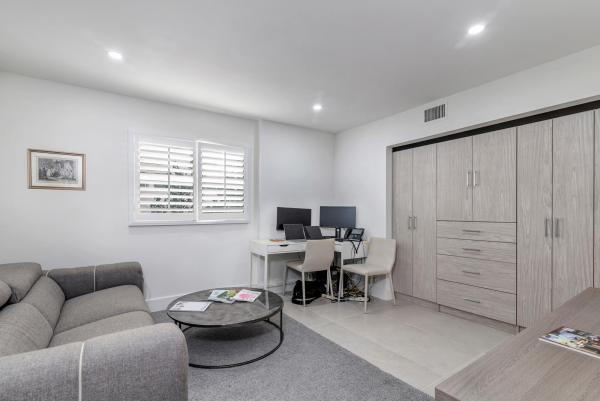 Viking Arms, 1527 S Flagler Dr #113F, West Palm Beach, Florida 33401, image 1