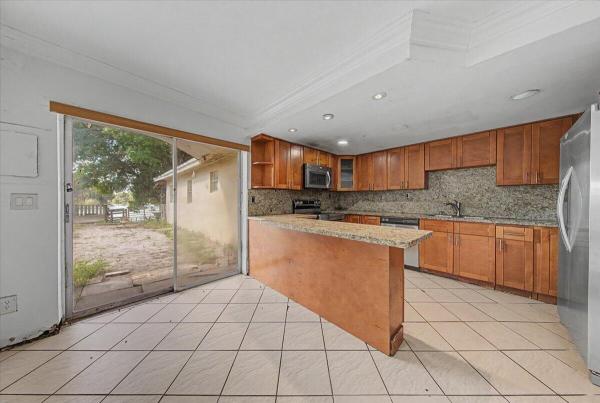 Lake Forest, 4410 SW 30th St, West Park, Florida 33023, image 1