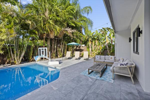 Harbour Heights, 2112 Manatee Dr, Fort Lauderdale, Florida 33316, image 2
