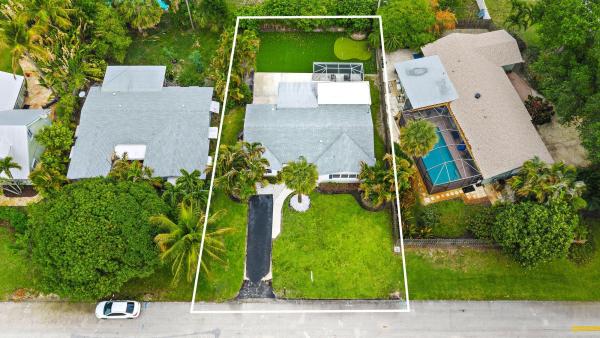 Palm Beach Gardens Estates, 558 Ivy Ave, Palm Beach Gardens, Florida 33410, image 3