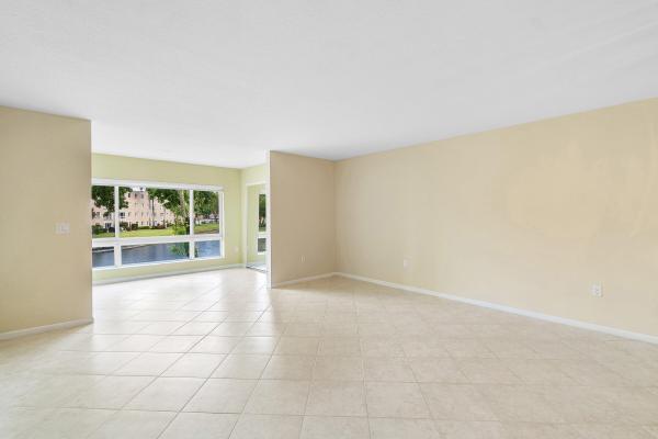5749 Gemstone Ct #204, Boynton Beach, Florida 33437, image 2